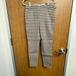 Maurices Women’s Brown Houndstooth Pull on Skinny pants